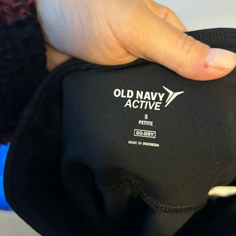 Old Navy Active Black Mesh Pocket Leggings